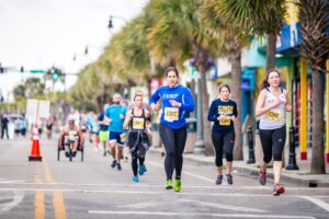 runners running in a marathon